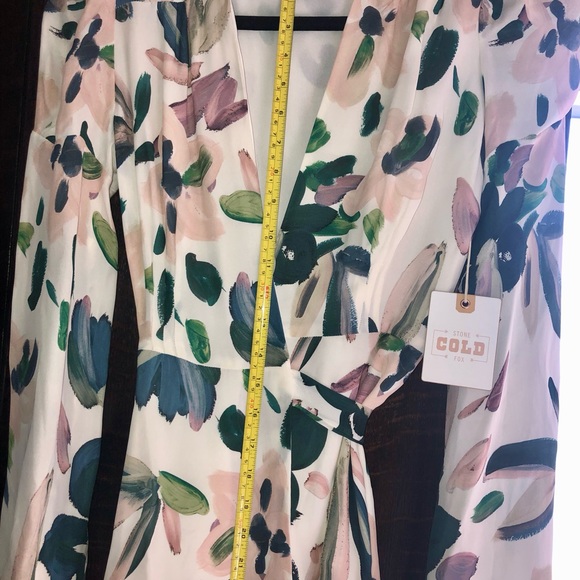 STONE COLD FOX 🌹size 1 silk Beverly Top offers welcome 🤗 - Picture 10 of 15